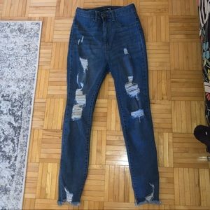 Skinny ripped jeans
